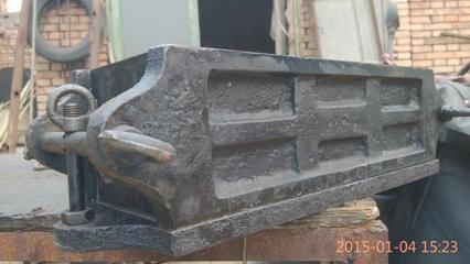 鑄鐵試模專業(yè)制造商 河北泰展建筑器材廠與25斤三聯(lián)試模詳解